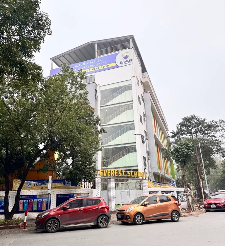 B. biệt thự 4 tầng mặt phố phường Xuân Đỉnh,Hà Nội lô góc, 326m2, dòng tiền, rộng42m, chào 200 tỉ... Bán nhà mặt phố tại Xuân Đỉnh, Hà Nội 01