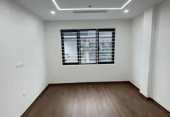 Siêu phẩm văn phòng Nguyên Hồng - 8 tầng thang máy tiện nghi... Bán văn phòng tại Láng, Hà Nội 02