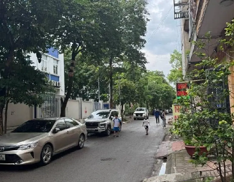 Biệt thự liền kề 5 tầng tại khu đô thị Văn Quán, Hà Đông, vị trí đắc địa với view trường học... Bán biệt thự, liền kề tại Hà Đông, Hà Nội 01