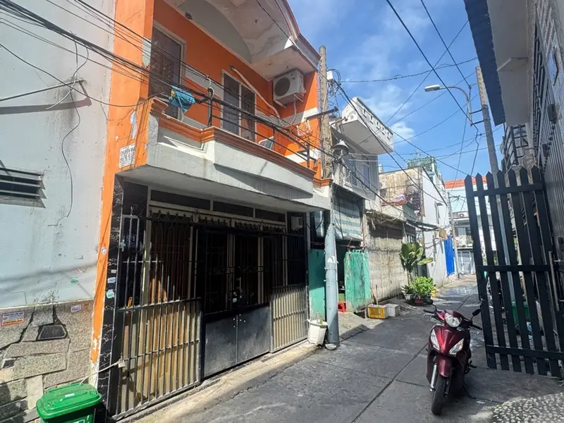 NHÀ ĐẸP GẦN CHỢ BÌNH LONG GIÁP TÂN PHÚ 40m2 NHỈNH 4 TỶ.... Bán nhà riêng tại Bình Hưng Hòa, Hồ Chí Minh 01