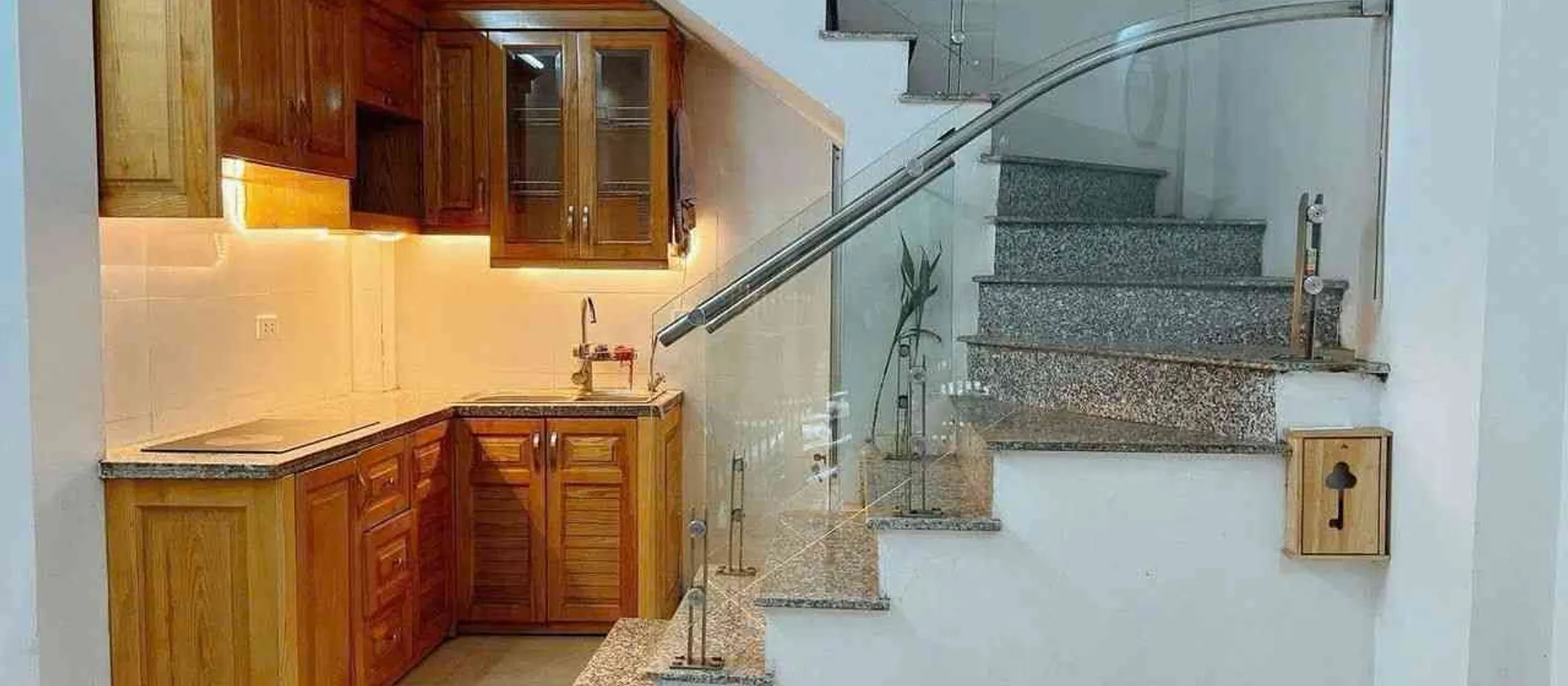 Bán nhà riêng 5 tầng tại Ngô Quyền, Hà Đông, ô tô đỗ cửa 22m2 giá 6.85 tỷ... Bán nhà riêng tại Hà Đông, Hà Nội 01