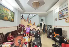 Nhà mặt tiền 2 tầng siêu đẹp ngay trung tâm, giá sốc chỉ 7.5 tỷ... Bán nhà riêng tại Bình Trị Đông, Hồ Chí Minh 01