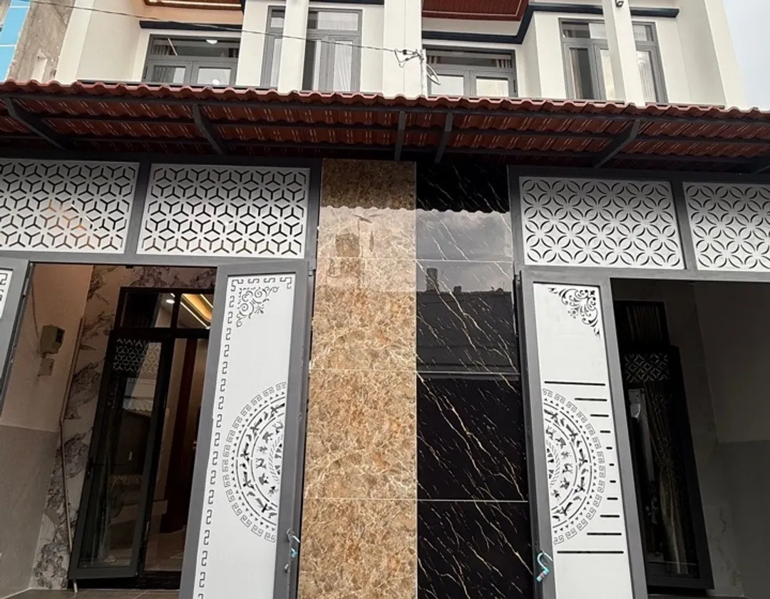 Nhà 3 tầng FULL Nội Thất đường Thạnh Xuân 24 phường Thạnh Xuân Q12, Dt 54m² Hẻm ôtô 💰5,25 Tỷ... Bán nhà riêng tại Thới An, Hồ Chí Minh 01
