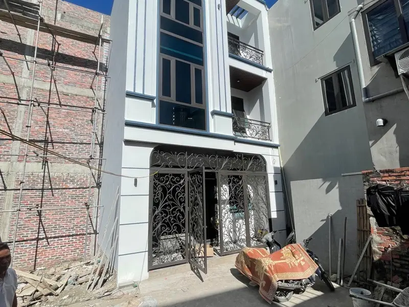 Bán nhà riêng 3 tầng Hà Trung, Hà Lầm, ô tô đỗ cửa, diện tích 57m²... Bán nhà riêng tại Hà Lầm, Quảng Ninh 01