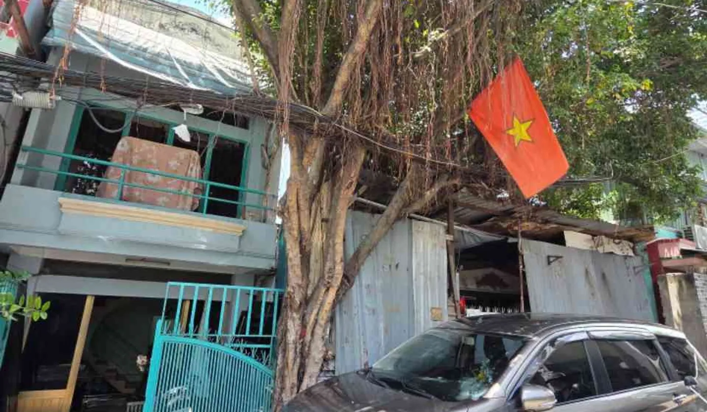 HẺM XE TẢI Hậu giang Bình Phú. Diện tích khủng... Bán nhà riêng tại Bình Phú, Hồ Chí Minh 01