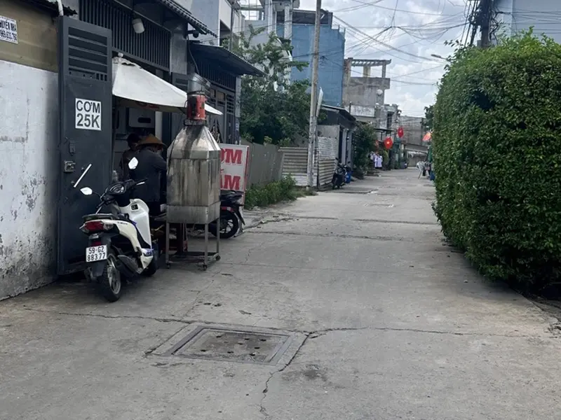 Đất 120m2 kèm nhà cấp 4, thu nhập 10tr/tháng ngay Lê Văn Khương... Bán đất tại Tân Thới Hiệp, Hồ Chí Minh 01