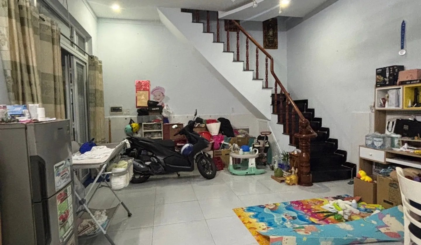 Bán nhà 2 tầng ngang 8m diện tích 40m2 tại Hiệp Bình, Thủ Đức... Bán nhà riêng tại Hiệp Bình, Hồ Chí Minh 01