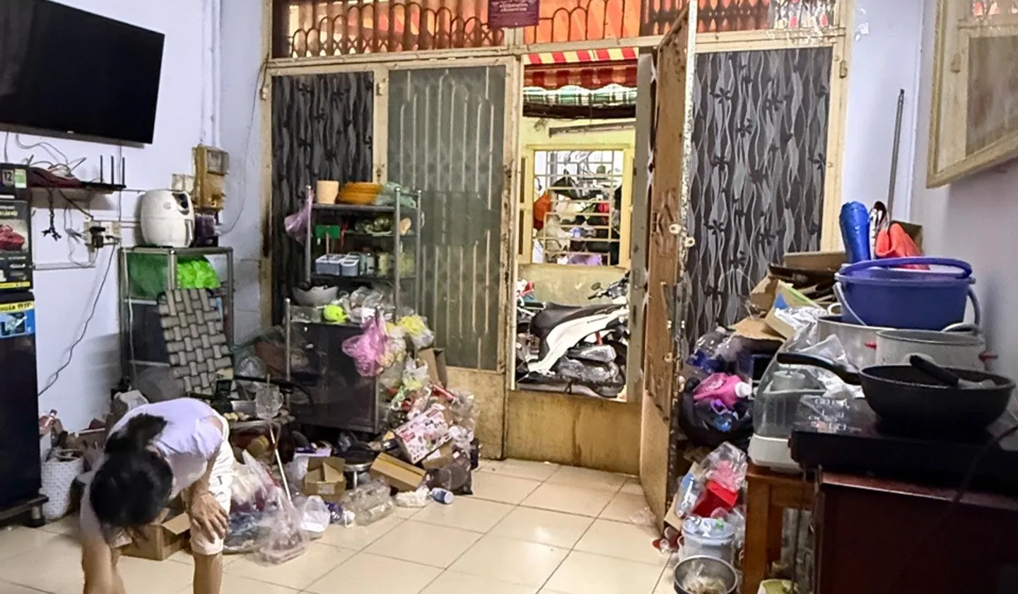 👉QUẬN 1 - ĐƯỜNG ĐỖ QUANG ĐẨU $ 5.85 TY BỚT LỘC
👉DT: 39.3 M2(4.4 NỞ HẬU 6.2 ×8)
👉Kết cấu: Trệt lầ... Bán nhà riêng tại Bến Thành, Hồ Chí Minh 01