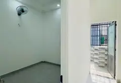 BÁN NHÀ 2 TẦNG MỚI cách MẶT TIỀN LÊ VĂN KHƯƠNG Q12 /METRO 3P - XE HƠI TỚI CỬA - DÂN TRÍ CAO... Bán nhà riêng tại Tân Thới Hiệp, Hồ Chí Minh 06