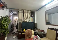 Nhà 3 tầng 5 phòng ngủ rộng rãi tại Xóm Chiếu, Quận 4... Bán nhà riêng tại Xóm Chiếu, Hồ Chí Minh 08
