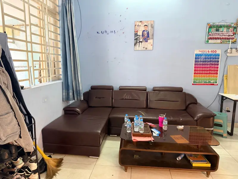 BÁN ĐẤT TẶNG NHÀ CẤP 4 . 6,5tỷ NGAY CAO ĐẲNG CÔNG THƯƠNG 81M2 NGANG 5M ĐƯỜNG XE HƠI.... Bán nhà riêng tại Phước Long, Hồ Chí Minh 01