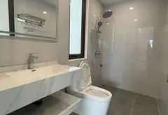 🎉VỊ TRÍ TRUNG TÂM - THANG MÁY - Ô TÔ -
VÀI BƯỚC RA MẶT PHỐ KINH DOANH SẦM UẤT - LÔ GÓC KHE THOÁNG... Bán nhà riêng tại Long Biên, Hà Nội 09