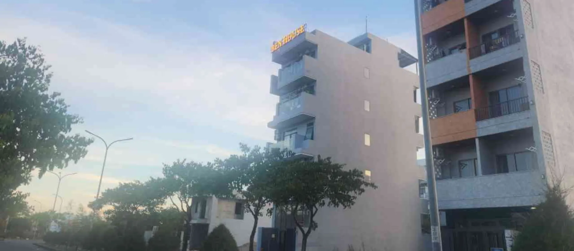 💥 TÒA CĂN HỘ MỚI 6 TẦNG THANG MÁY – KHU ĐÔ THỊ FPT ĐÀ NẴNG – SÁT TRƯỜNG ĐẠI HỌC - DÒNG TIỀN GẦN 70... Bán nhà mặt phố tại Ngũ Hành Sơn, Đà Nẵng 01
