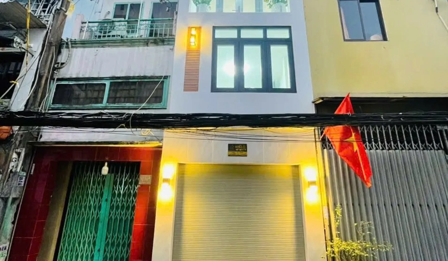 Nhà mặt phố giảm sốc, vừa ở vừa kinh doanh tại Quận 3... Bán nhà mặt phố tại Nhiêu Lộc, Hồ Chí Minh 01