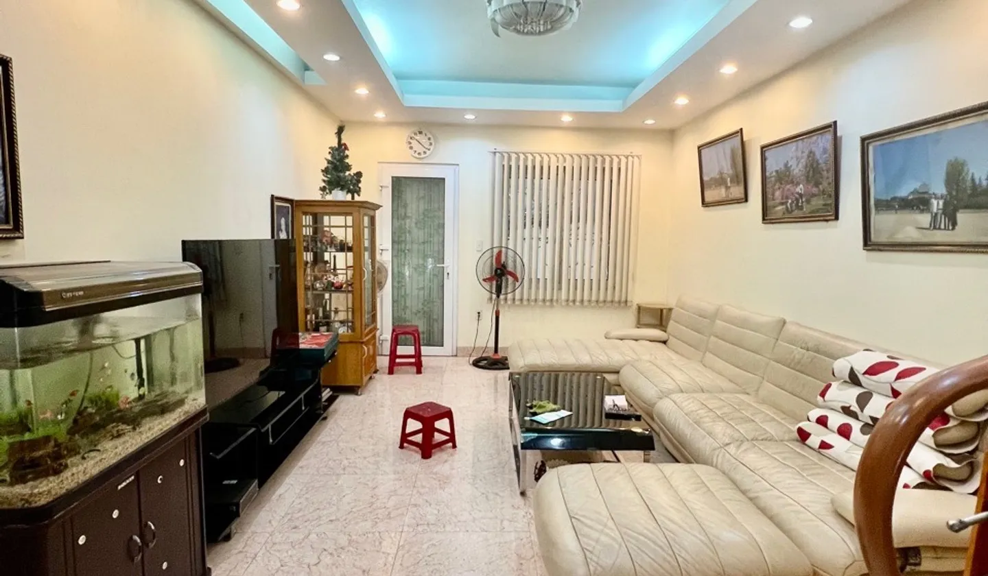 SIÊU PHẨM LÊ HỒNG PHONG - VỈA HÈ Ô TÔ TRÁNH NHAU 60M2 ĐỘC LẬP 5 TẦNG... Bán nhà mặt phố tại Gia Viên, Hải Phòng 01