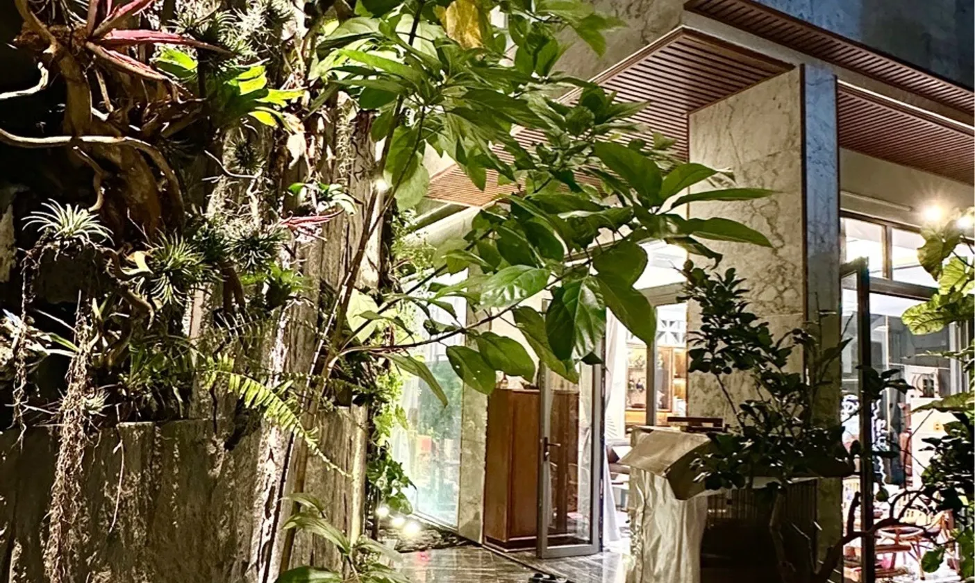BIỆT THỰ THANG MÁY - NỘI THẤT ĐẸP LUNG LINH - KHU QUAN CHỨC - TÚ XƯƠNG - HIẾM NHÀ BÁN -... Bán nhà mặt phố tại Xuân Hòa, Hồ Chí Minh 01