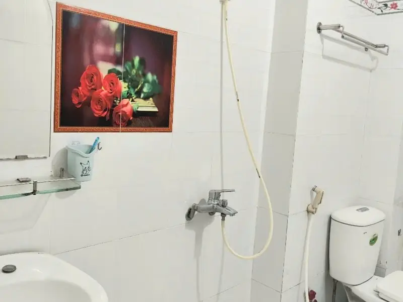 🏠 DT: 2,8m x 11m – công nhận khoảng 30m² 🏗 Kết cấu: 4 tầng – hoàn công đầy đủ 🚗 Hẻm trước nhà 3... Bán nhà riêng tại Sài Gòn, Hồ Chí Minh 01