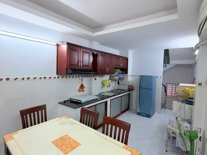 Nhà đẹp trung tâm Quận 3, sẵn sàng về ở ngay... Bán nhà riêng tại Vườn Lài, Hồ Chí Minh 01