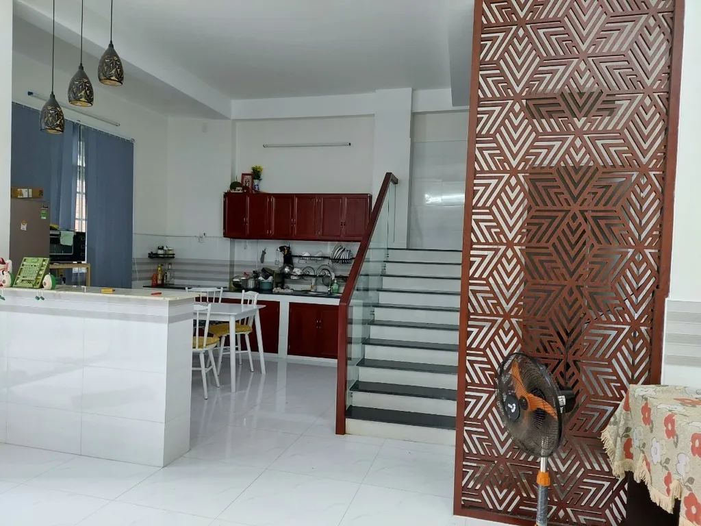 Bán nhà riêng 2 tầng phường 10 quận Tân Bình diện tích 45.4m² giá 5 tỷ... Bán nhà riêng tại Bảy Hiền, Hồ Chí Minh 01