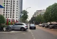 Căn hộ này phù hợp cho gia đình có người lớn tuổi, nhiều thế hệ tại Trung tâm Tây hồ, Giá 9.5 tỷ... Bán căn hộ chung cư tại Hồng Hà, Hà Nội 05