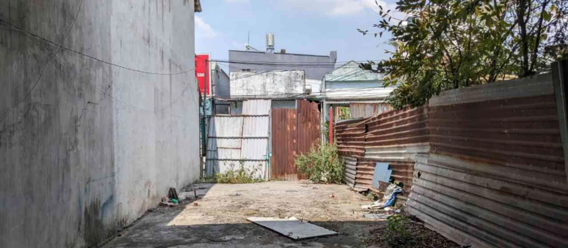 📐 Ngang 6m x 42m – 237.3m² đất, công nhận trên sổ.
🏠 2 tầng BTCT – hoàn công chuẩn chỉnh, chính... Bán đất tại Dĩ An, Hồ Chí Minh 01