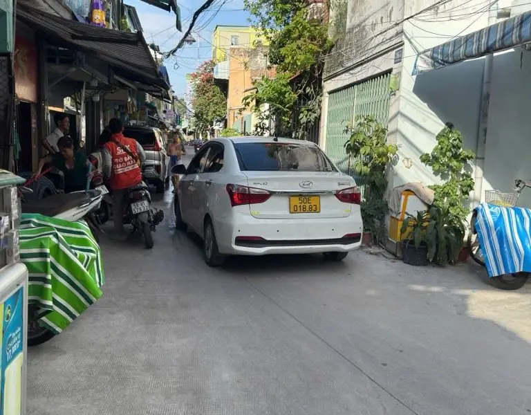 Nhà nhỏ xinh 2 tầng, vị trí thuận tiện Phường Xóm Chiếu... Bán nhà riêng tại Xóm Chiếu, Hồ Chí Minh 01