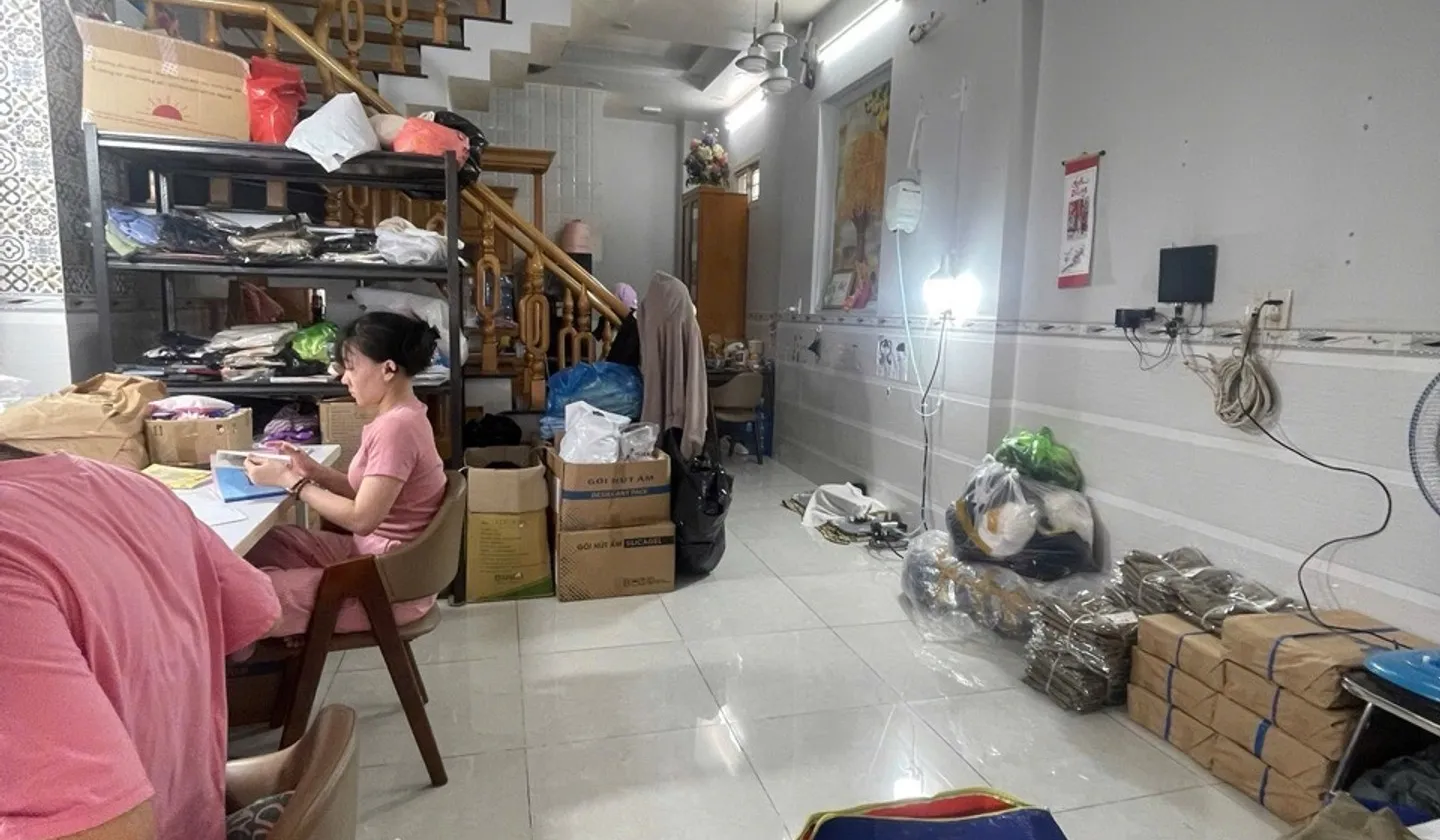 Bán nhà 4 tầng 3PN tại phường Hòa Thạnh, Tân Phú giá 10.5 tỷ... Bán nhà riêng tại Tân Phú, Hồ Chí Minh 01