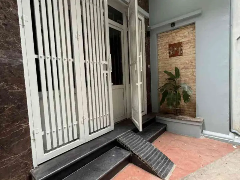 💥💥💥NHÀ CẠNH LĂNG BÁC - MẶT NGÕ ĐẸP, NÔNG - SÁT PHỐ - NHÀ CHẮC CHẮN - CÓ Ô CHỜ THANG MÁY.... Bán nhà riêng tại Ngọc Hà, Hà Nội 01