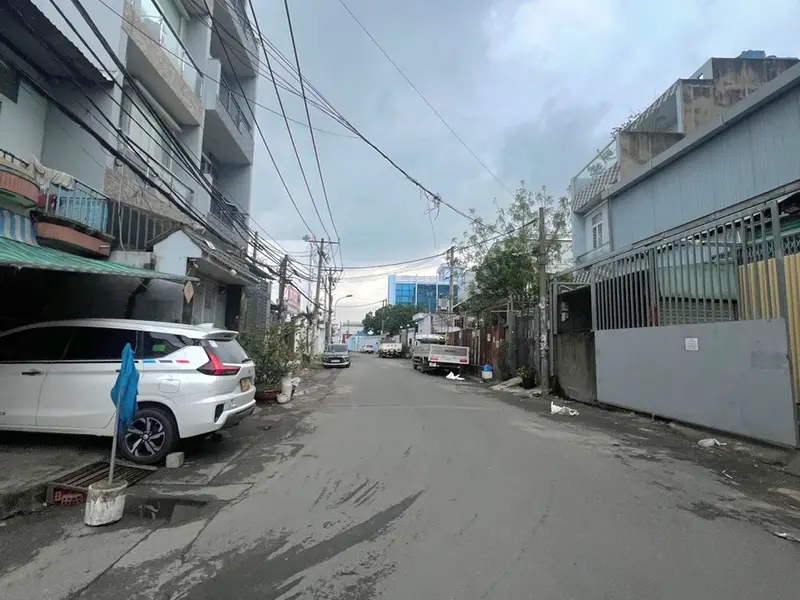 BÁ.N NHÀ SÁT HUƠ.G LỘ 2 - COOPMAR.T - ĐƯỜNG XE TẢI - ( 4X23M )... Bán nhà riêng tại Bình Trị Đông, Hồ Chí Minh 01