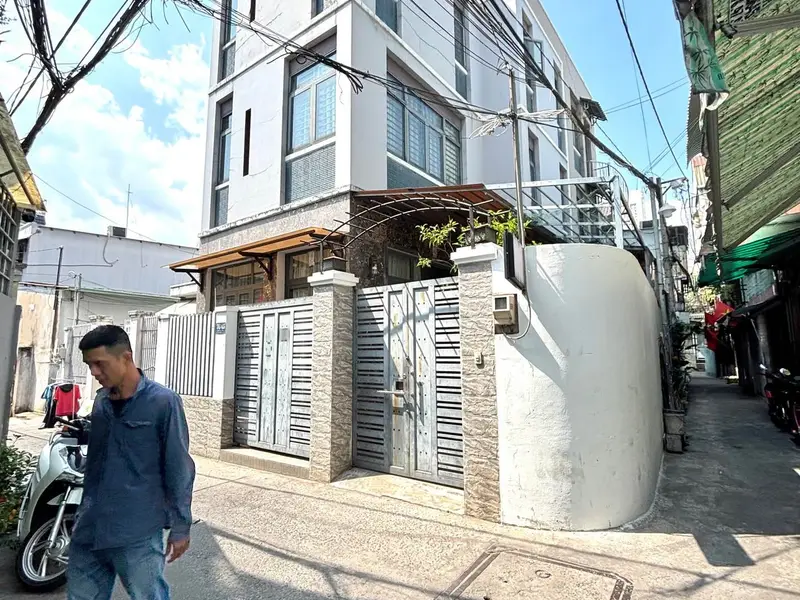 Bán nhà riêng 2 tầng tại Linh Chiểu, Thủ Đức, hẻm xe hơi, pháp lý chuẩn... Bán nhà riêng tại Thủ Đức, Hồ Chí Minh 01