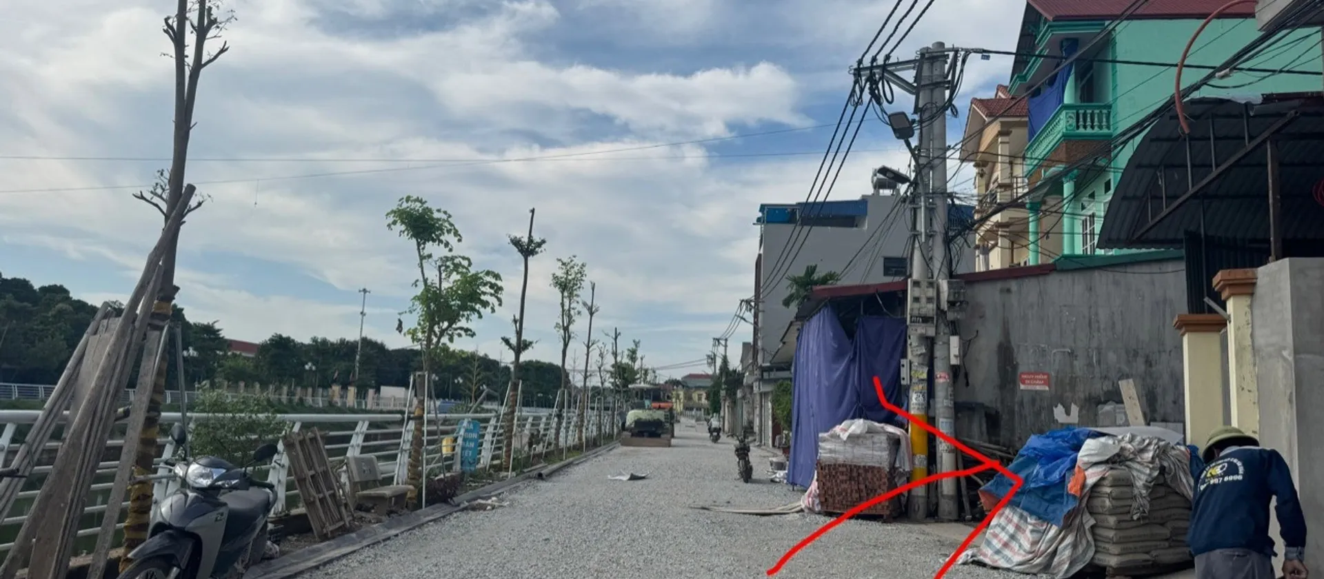 125,5M PHÙ TRÌ – QUANG MINH | Ô TÔ VÀO TẬN ĐẤT
💰 30,6tr/m² – có thương lượng
📐 MT 5m, nở hậu 5,05... Bán đất tại Quang Minh, Hà Nội 01