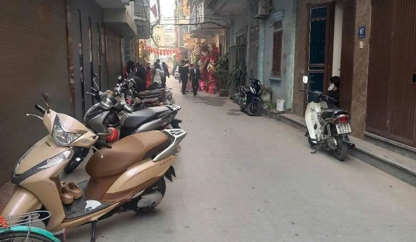 Bán nhà 3 tầng tại Ngô Quyền, giá 7.55 tỷ, ô tô đỗ cửa... Bán nhà riêng tại Hà Đông, Hà Nội 01