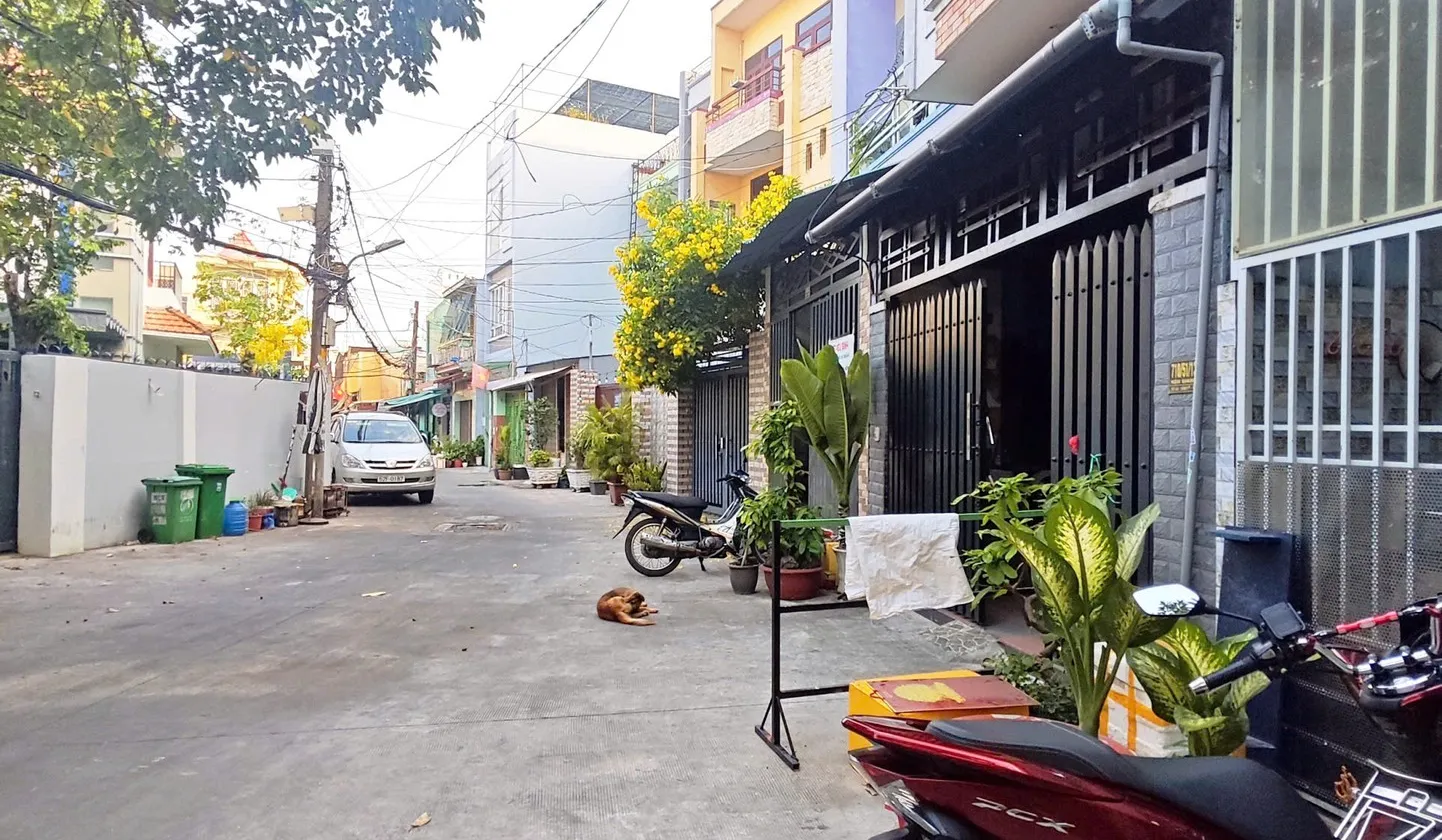 Cơ hội hiếm có sở hữu nhà 4 tầng rộng rãi tại trung tâm Phú Lâm... Bán nhà riêng tại Phú Lâm, Hồ Chí Minh 01