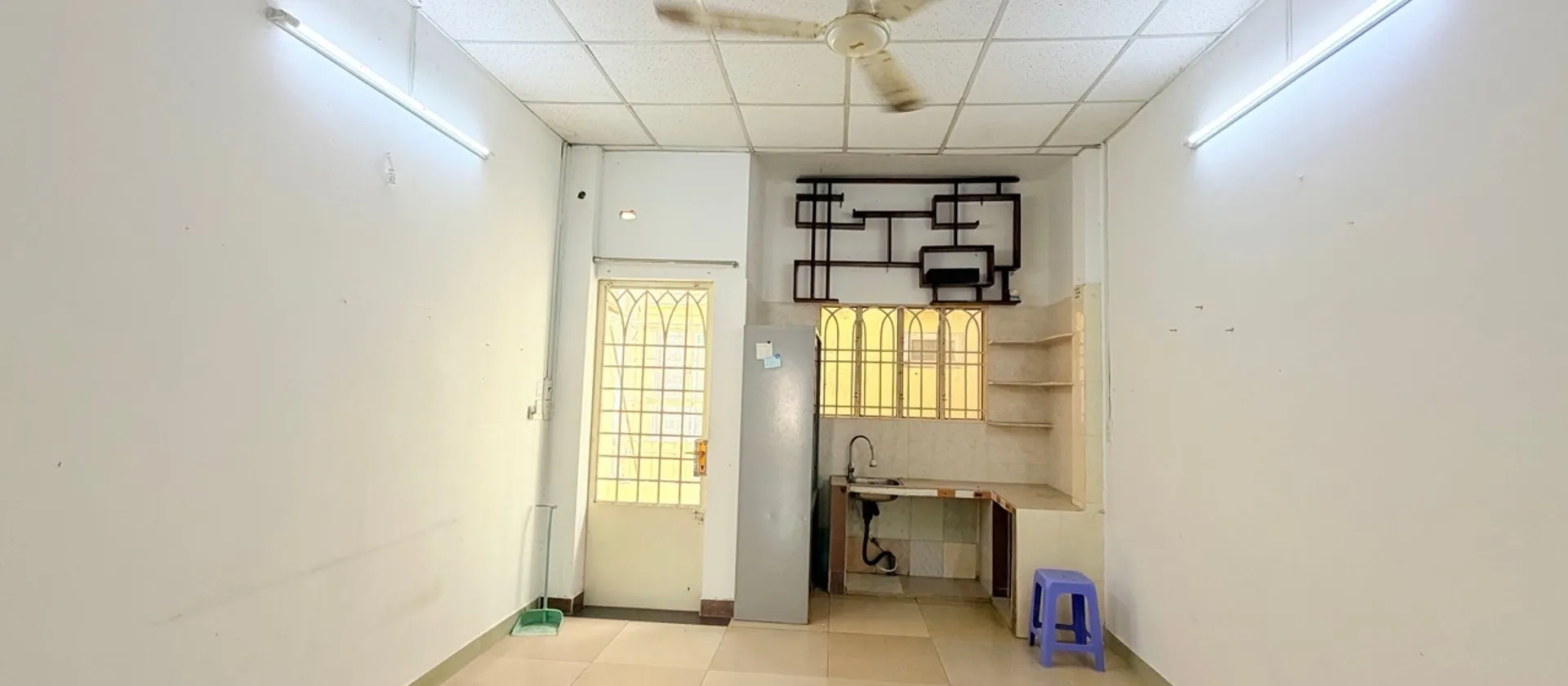 QUẬN 10 – GẦN TÔ HIẾN THÀNH – NHÀ 2 MẶT HẺM – 45M² – 3PN – DÒNG TIỀN 12TR/THÁNG... Bán nhà riêng tại Diên Hồng, Hồ Chí Minh 01