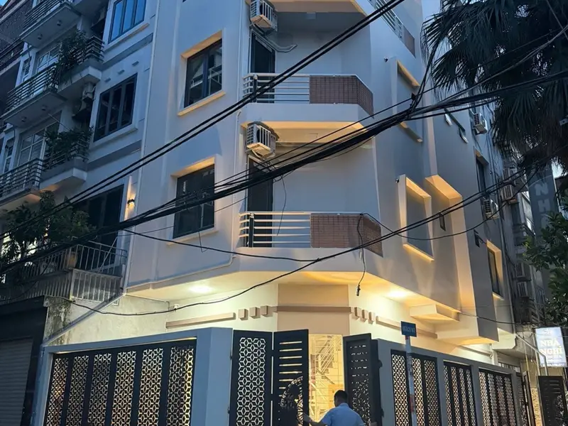 Bán biệt thự liền kề lô góc tại phường Cầu Giấy, Hà Nội, ô tô tránh, 5 tầng, 8 phòng ngủ... Bán biệt thự, liền kề tại Cầu Giấy, Hà Nội 01