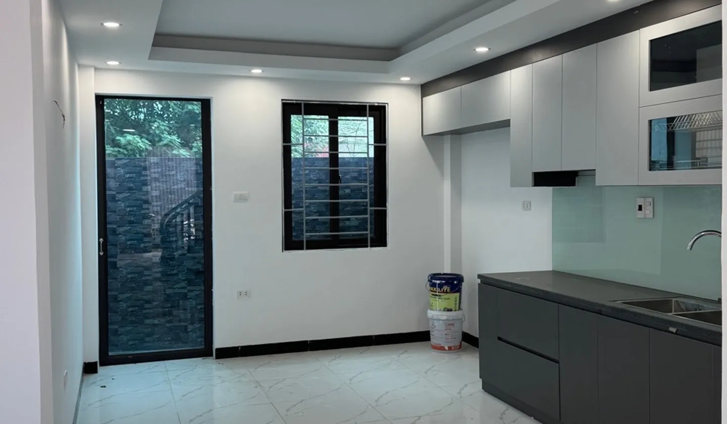 Bán nhà Vĩnh Trung Đại Áng 43m 5 tầng mới đẹp ở luôn ô tô vào... Bán nhà riêng tại Ngọc Hồi, Hà Nội 01