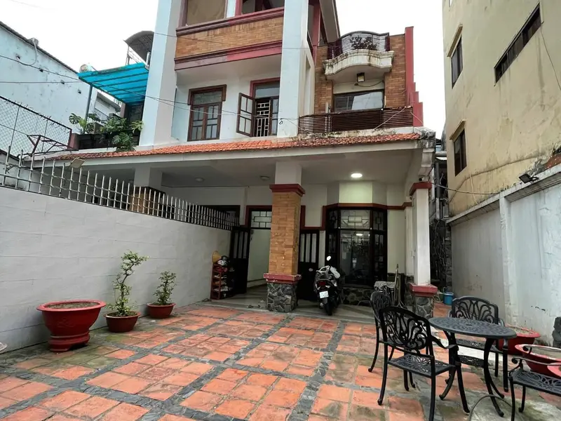 Biệt thự trung tâm Quận 10 giá hời, đón nắng từng ngày... Bán nhà riêng tại Hòa Hưng, Hồ Chí Minh 01
