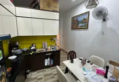 Nhà mặt tiền kinh doanh đa ngành mà giá thấp hơn trong hẻm ,chính chủ xây kiên cố ngay TT Phú Nhuận... Bán nhà mặt phố tại Đức Nhuận, Hồ Chí Minh 02