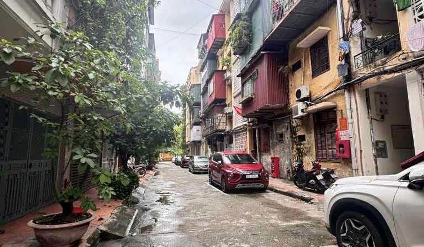 Căn hộ 2 ngủ cực đẹp ở khu cán bộ Hoàng Quốc Việt... Bán căn hộ chung cư tại Nghĩa Đô, Hà Nội 01