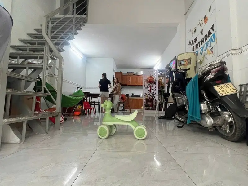 Cơ Hội Sở Hữu Nhà Riêng Hẻm Xe Hơi Đáng Mơ Ước!... Bán nhà riêng tại Bình Tân, Hồ Chí Minh 01