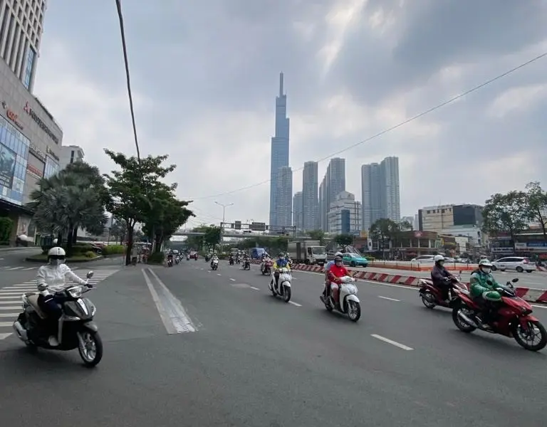 Giá tốt - Nhà mặt phố Điện Biên Phủ 4 tầng, lô góc 2 mặt tiền, chỉ 9.7 tỷ - Cơ hội hiếm có khó tìm!... Bán nhà mặt phố tại Thạnh Mỹ Tây, Hồ Chí Minh 01