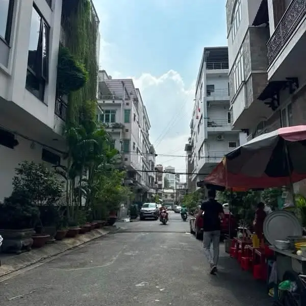 🏠 Quận 10 đường Thành Thái, hẻm 6m xe tải thông, DT53(3,5 x 15,2) - 3 tầng - 3PN 👉 Giá 9,9 tỷ... Bán nhà riêng tại Hòa Hưng, Hồ Chí Minh 01