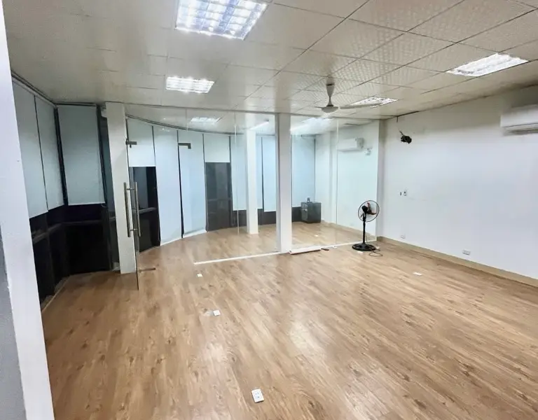 Văn phòng lô góc 3 thoáng, giá trị sinh lời tại Lĩnh Nam... Bán văn phòng tại Lĩnh Nam, Hà Nội 01