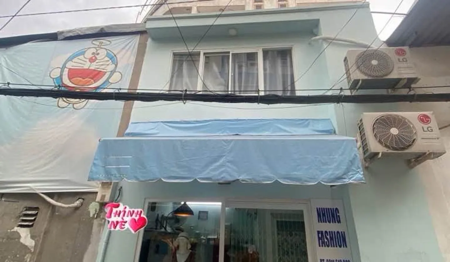 Bán nhà mặt phố tại Phường 12, Quận Phú Nhuận, phù hợp kinh doanh, diện tích nhỏ 12m2... Bán nhà mặt phố tại Phú Nhuận, Hồ Chí Minh 01
