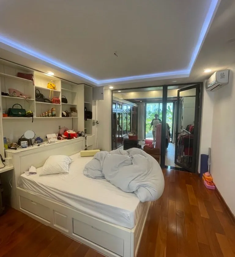 Nhà phố góc 2 mặt tiền rộng 334m2 giá 52 tỷ tại Bình Chánh... Bán nhà mặt phố tại Bình Hưng, Hồ Chí Minh 01
