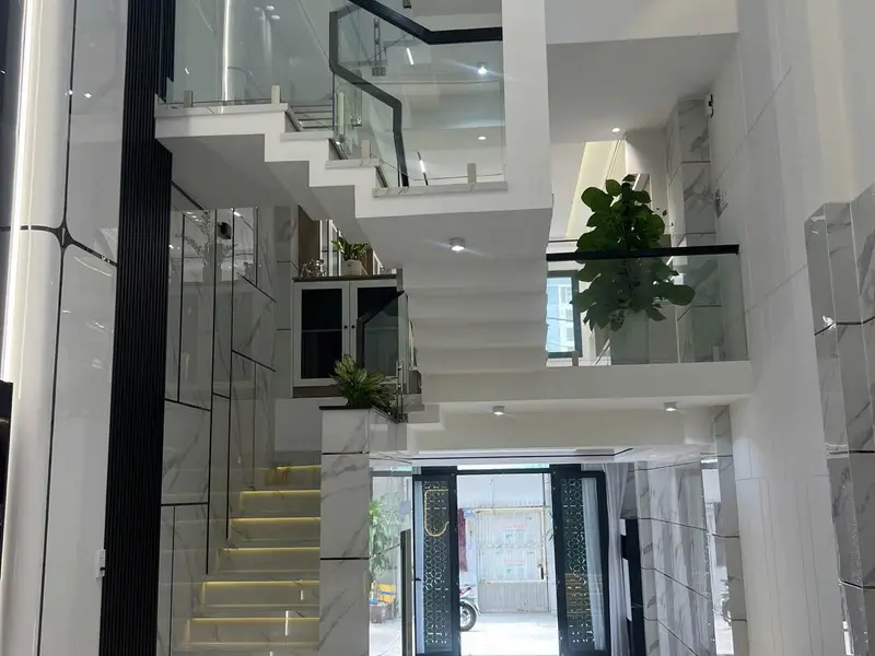 Cơ hội vàng sở hữu nhà 5 tầng hiện đại tại Lê Văn Quới, giá tốt khó lòng có lại... Bán nhà riêng tại Bình Hưng Hòa, Hồ Chí Minh 01