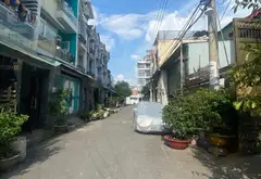 HẺM NHỰA XE TẢI QUAY ĐẦU - GẦN 100M2 - KHU VỰC... Bán nhà riêng tại Bình Tân, Hồ Chí Minh 08