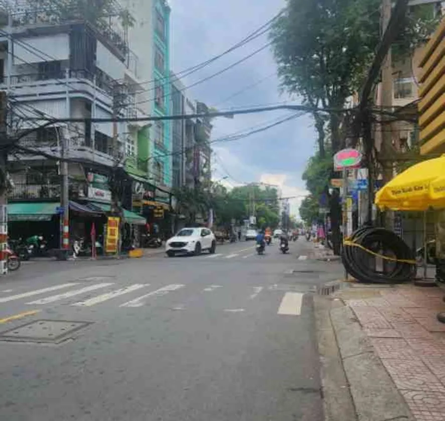 Căn hộ 2PN tiện nghi trung tâm Tân Bình... Bán căn hộ chung cư tại Tân Bình, Hồ Chí Minh 01