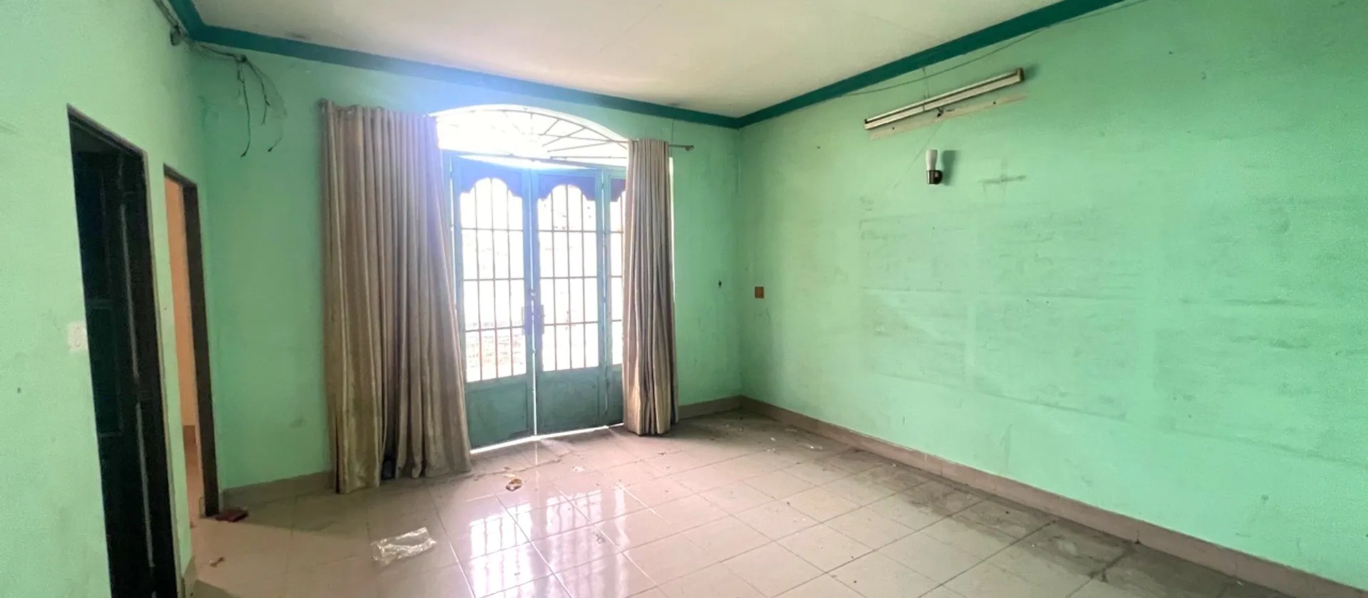 BÁ.N NHÀ SÁT HUƠ.G LỘ 2 - COOPMAR.T - ĐƯỜNG XE TẢI - ( 8X20M )... Bán nhà riêng tại Bình Trị Đông, Hồ Chí Minh 01
