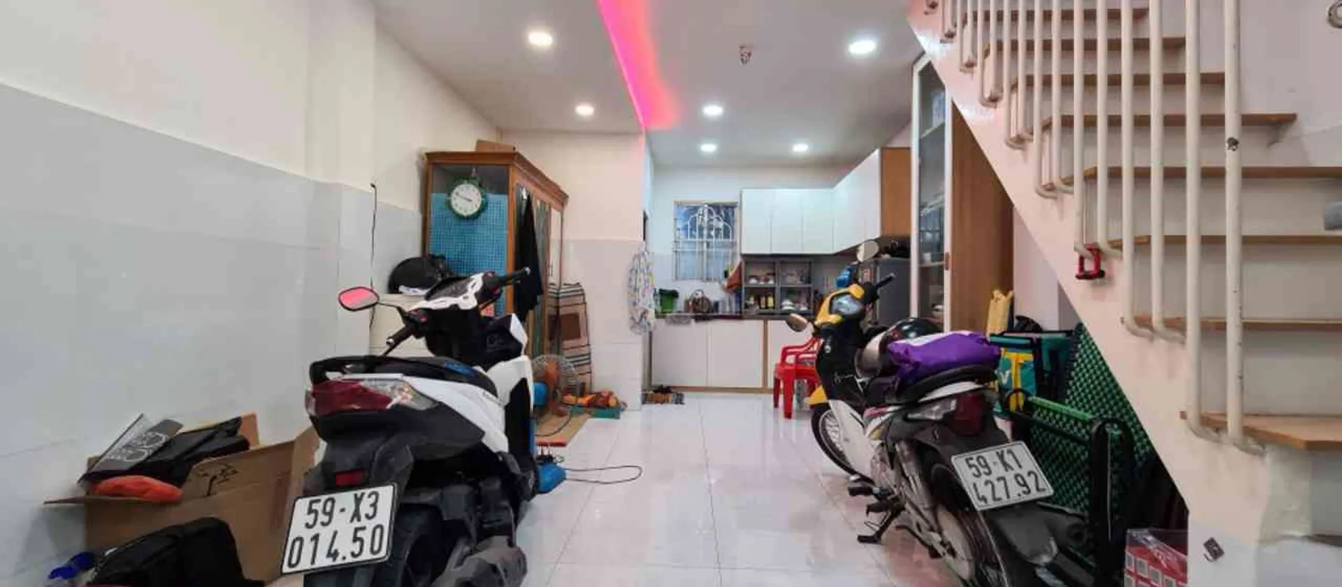 Bán nhà riêng 2 tầng diện tích sử dụng 48m² tại Phường An Lạc, TP.HCM, giá 2,9 tỷ... Bán nhà riêng tại An Lạc, Hồ Chí Minh 01